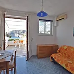 One-bedroom In Santangelo Dischia Appartamento Sant'Angelo (Isola d'Ischia)