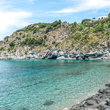 Appartamento One-bedroom In Santangelo Dischia